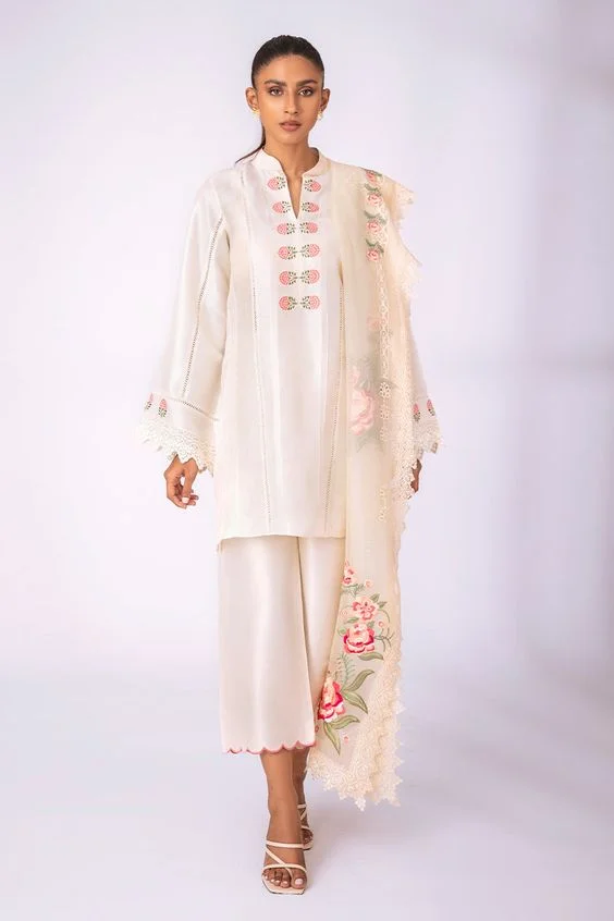 A-line Suit with a square neckline and minimalistic embroidery