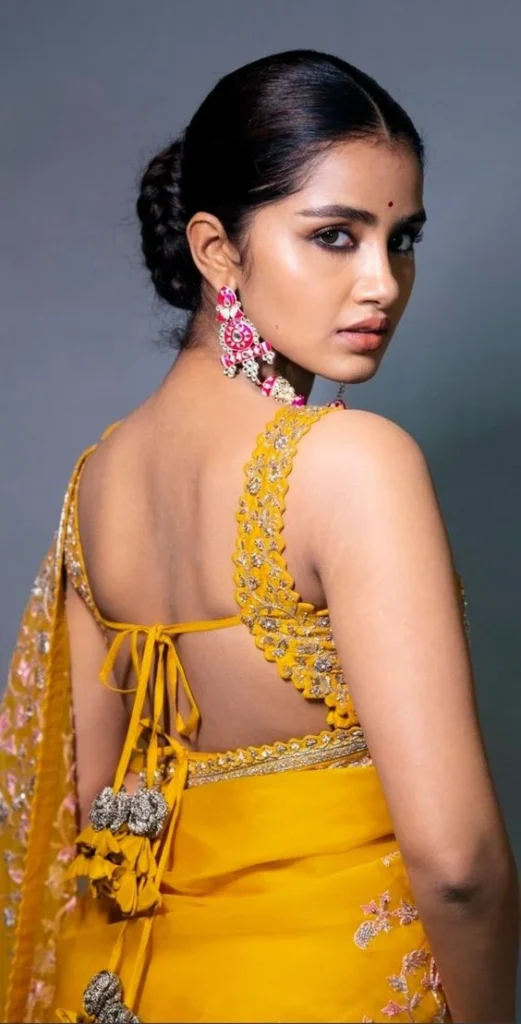 Backless Latest Blouse Designs For Back