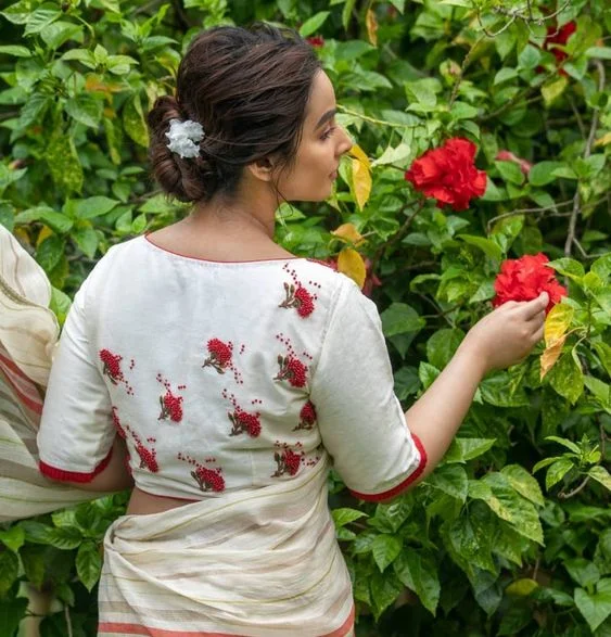 Floral Saree Blouse Back Design