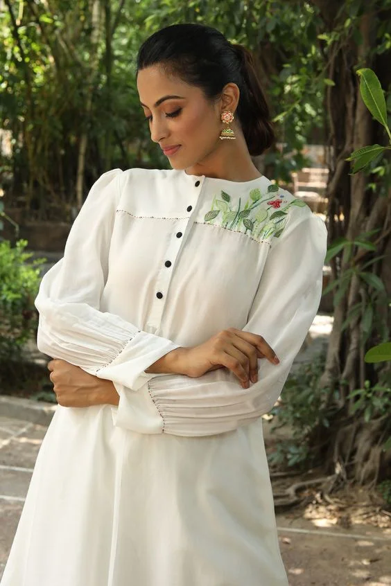 High Kurti Neck with Buttoned Placket